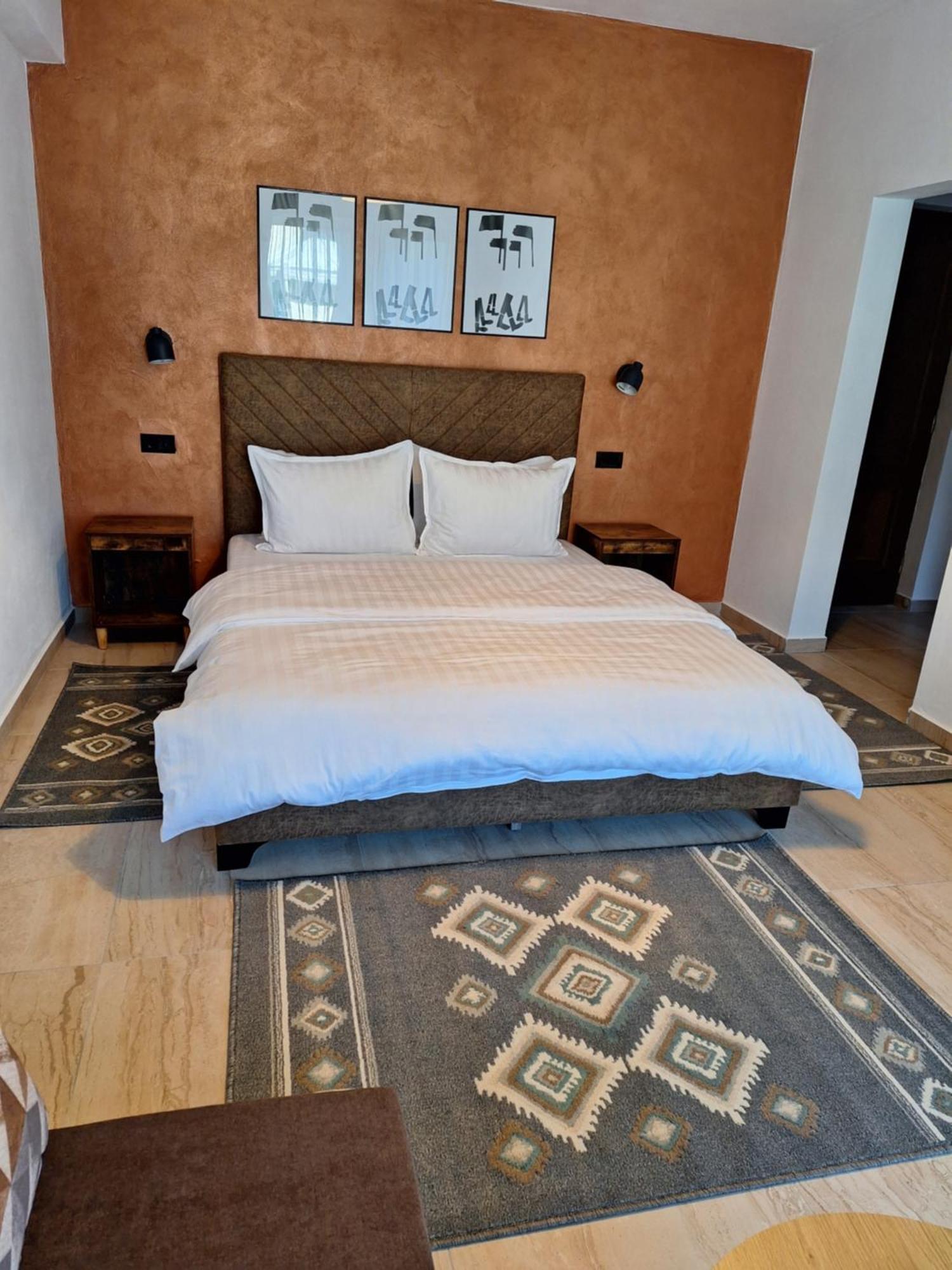 Danifeld Inn Voronet Ngoại thất bức ảnh