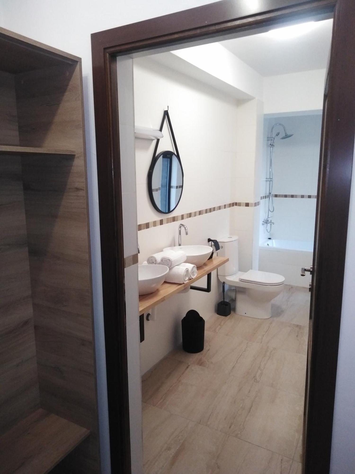 Danifeld Inn Voronet Ngoại thất bức ảnh